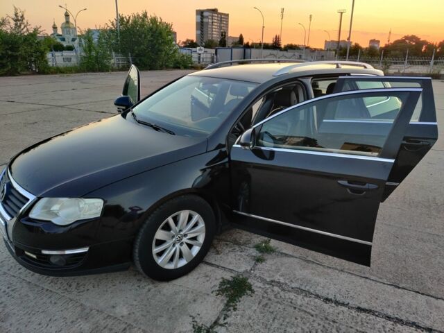 Чорний Фольксваген Пассат Варіант, об'ємом двигуна 2 л та пробігом 244 тис. км за 7500 $, фото 14 на Automoto.ua