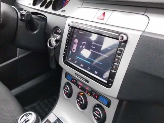 Черный Фольксваген Пассат Вариант, объемом двигателя 2 л и пробегом 287 тыс. км за 4700 $, фото 7 на Automoto.ua