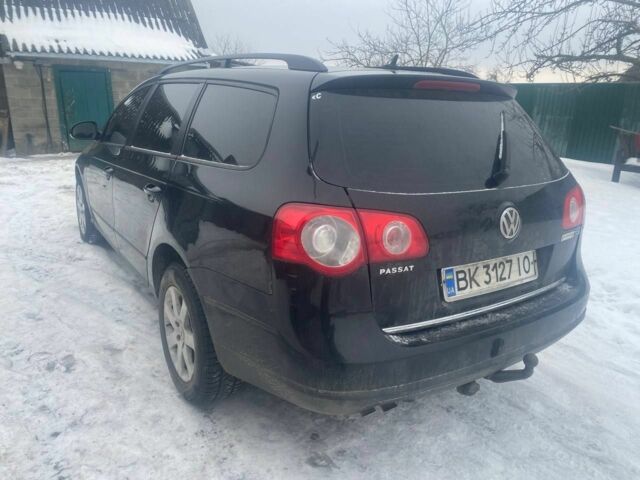 Черный Фольксваген Пассат Вариант, объемом двигателя 1 л и пробегом 370 тыс. км за 5000 $, фото 3 на Automoto.ua