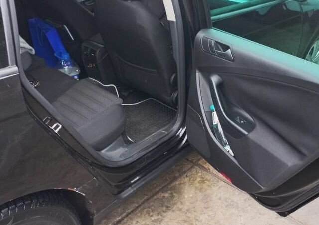 Чорний Фольксваген Пассат Варіант, об'ємом двигуна 2 л та пробігом 345 тис. км за 2750 $, фото 15 на Automoto.ua