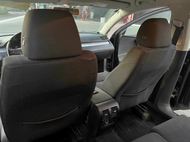 Чорний Фольксваген Пассат Варіант, об'ємом двигуна 1.6 л та пробігом 277 тис. км за 6700 $, фото 10 на Automoto.ua