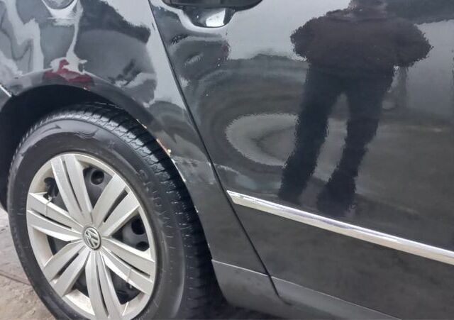 Чорний Фольксваген Пассат Варіант, об'ємом двигуна 2 л та пробігом 345 тис. км за 2750 $, фото 4 на Automoto.ua