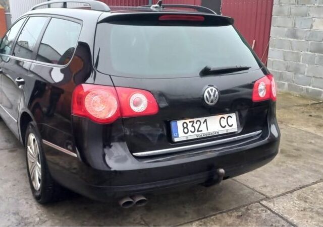 Чорний Фольксваген Пассат Варіант, об'ємом двигуна 2 л та пробігом 345 тис. км за 2750 $, фото 11 на Automoto.ua