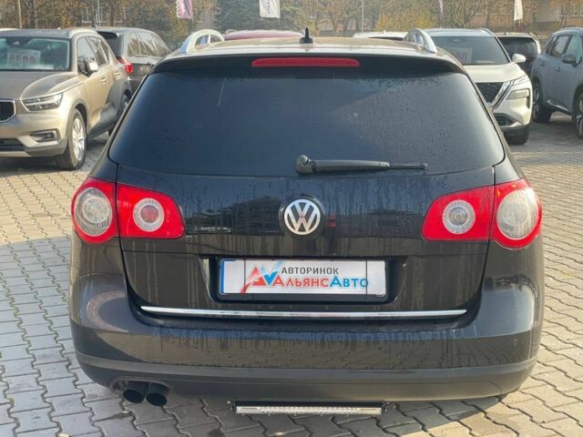 Черный Фольксваген Пассат Вариант, объемом двигателя 2 л и пробегом 360 тыс. км за 7700 $, фото 5 на Automoto.ua