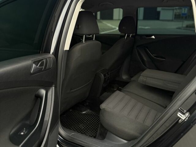 Чорний Фольксваген Пассат Варіант, об'ємом двигуна 2 л та пробігом 259 тис. км за 7150 $, фото 15 на Automoto.ua