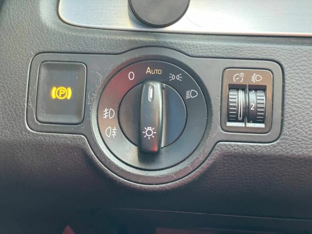 Черный Фольксваген Пассат Вариант, объемом двигателя 2 л и пробегом 360 тыс. км за 7700 $, фото 17 на Automoto.ua