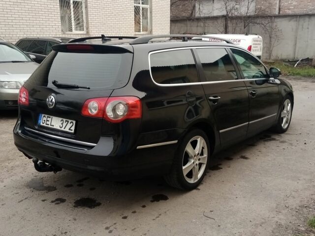 Черный Фольксваген Пассат Вариант, объемом двигателя 0 л и пробегом 300 тыс. км за 3100 $, фото 1 на Automoto.ua