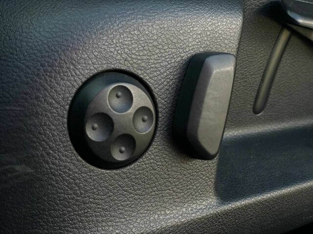 Черный Фольксваген Пассат Вариант, объемом двигателя 2 л и пробегом 360 тыс. км за 7700 $, фото 19 на Automoto.ua