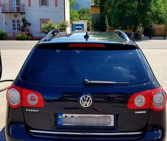 Черный Фольксваген Пассат Вариант, объемом двигателя 1.4 л и пробегом 240 тыс. км за 5800 $, фото 5 на Automoto.ua