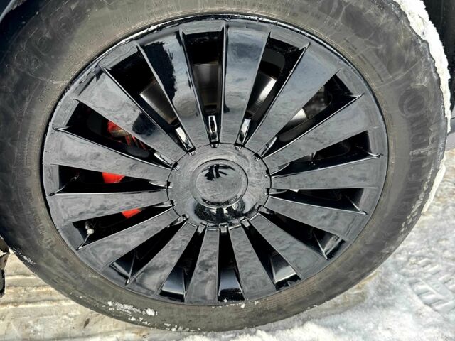 Черный Фольксваген Пассат Вариант, объемом двигателя 2 л и пробегом 306 тыс. км за 7500 $, фото 12 на Automoto.ua