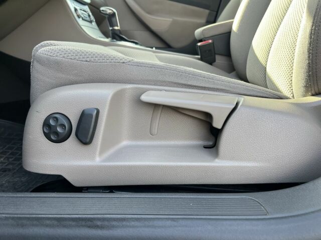 Чорний Фольксваген Пассат Варіант, об'ємом двигуна 1.8 л та пробігом 324 тис. км за 7000 $, фото 20 на Automoto.ua