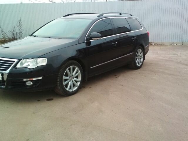 Черный Фольксваген Пассат Вариант, объемом двигателя 2 л и пробегом 243 тыс. км за 9000 $, фото 3 на Automoto.ua