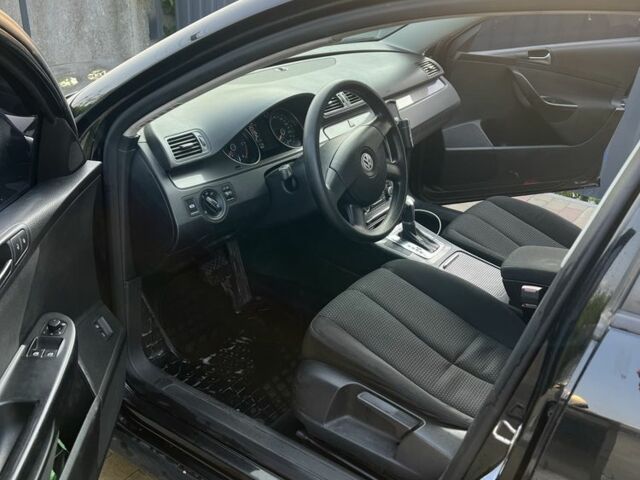 Чорний Фольксваген Пассат Варіант, об'ємом двигуна 2 л та пробігом 345 тис. км за 6900 $, фото 7 на Automoto.ua