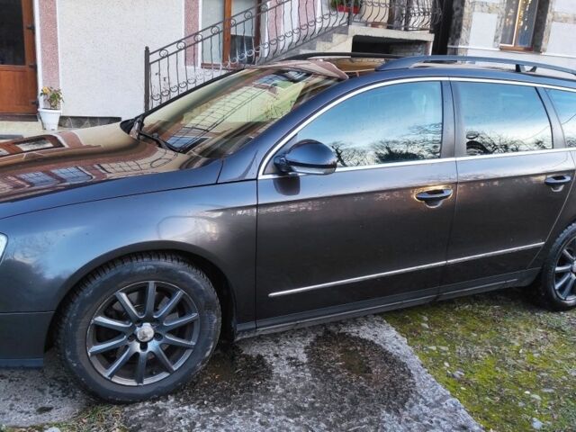 Чорний Фольксваген Пассат Варіант, об'ємом двигуна 2 л та пробігом 287 тис. км за 7900 $, фото 6 на Automoto.ua