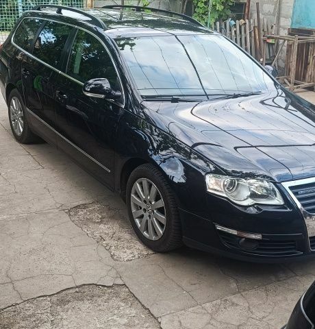 Черный Фольксваген Пассат Вариант, объемом двигателя 1.6 л и пробегом 275 тыс. км за 8500 $, фото 11 на Automoto.ua