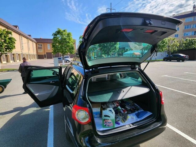 Черный Фольксваген Пассат Вариант, объемом двигателя 1.6 л и пробегом 350 тыс. км за 5900 $, фото 17 на Automoto.ua