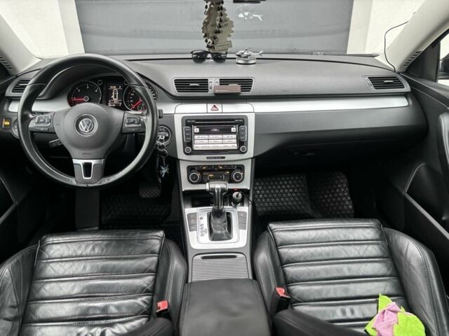 Чорний Фольксваген Пассат Варіант, об'ємом двигуна 2 л та пробігом 277 тис. км за 2100 $, фото 5 на Automoto.ua