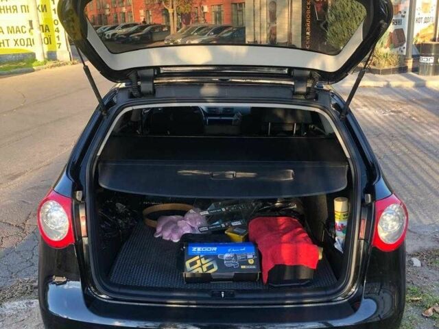 Черный Фольксваген Пассат Вариант, объемом двигателя 1.6 л и пробегом 253 тыс. км за 6700 $, фото 7 на Automoto.ua