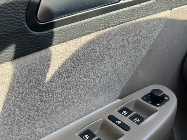 Чорний Фольксваген Пассат Варіант, об'ємом двигуна 1.8 л та пробігом 324 тис. км за 7000 $, фото 11 на Automoto.ua