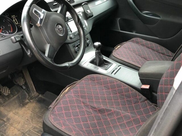 Чорний Фольксваген Пассат Варіант, об'ємом двигуна 1.6 л та пробігом 260 тис. км за 6800 $, фото 2 на Automoto.ua