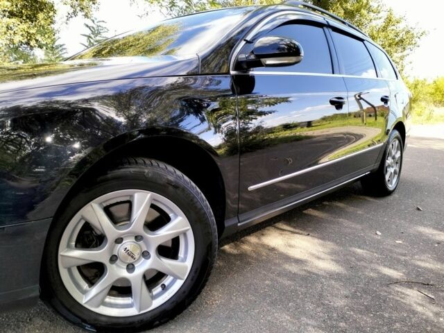 Черный Фольксваген Пассат Вариант, объемом двигателя 0 л и пробегом 175 тыс. км за 8950 $, фото 20 на Automoto.ua