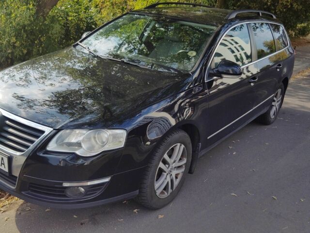 Чорний Фольксваген Пассат Варіант, об'ємом двигуна 2 л та пробігом 305 тис. км за 5900 $, фото 10 на Automoto.ua