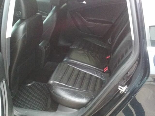 Черный Фольксваген Пассат Вариант, объемом двигателя 2 л и пробегом 243 тыс. км за 9000 $, фото 7 на Automoto.ua