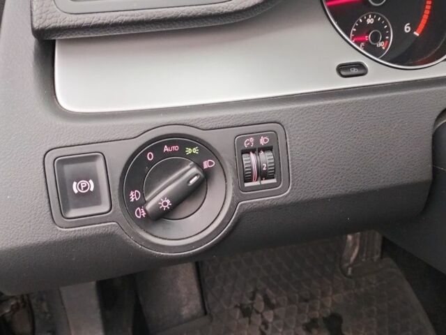 Чорний Фольксваген Пассат Варіант, об'ємом двигуна 2 л та пробігом 326 тис. км за 6800 $, фото 5 на Automoto.ua