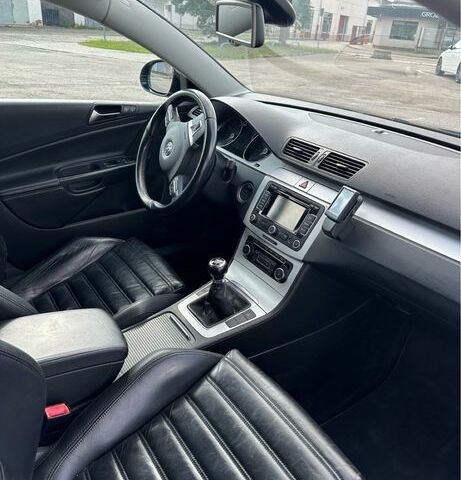 Черный Фольксваген Пассат Вариант, объемом двигателя 1.4 л и пробегом 250 тыс. км за 6600 $, фото 5 на Automoto.ua