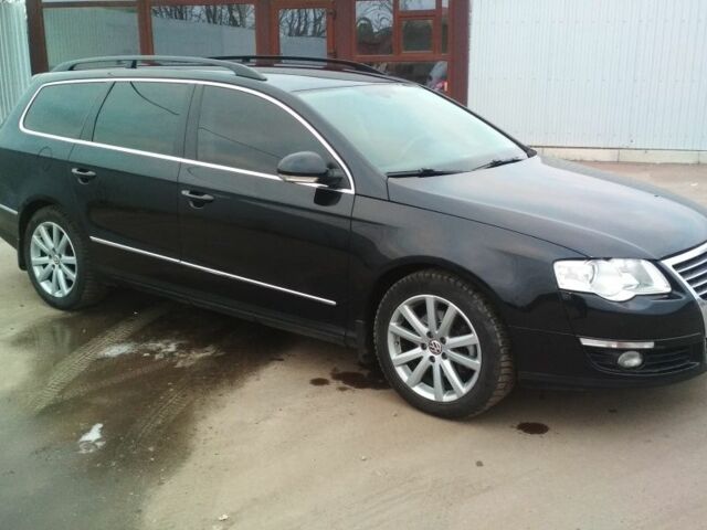 Черный Фольксваген Пассат Вариант, объемом двигателя 2 л и пробегом 243 тыс. км за 9000 $, фото 1 на Automoto.ua