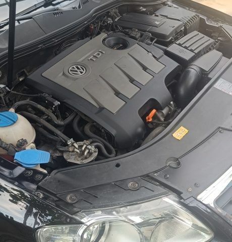 Черный Фольксваген Пассат Вариант, объемом двигателя 1.6 л и пробегом 275 тыс. км за 8500 $, фото 5 на Automoto.ua