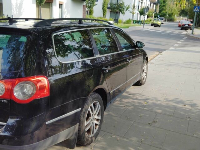 Чорний Фольксваген Пассат Варіант, об'ємом двигуна 2 л та пробігом 305 тис. км за 6400 $, фото 13 на Automoto.ua