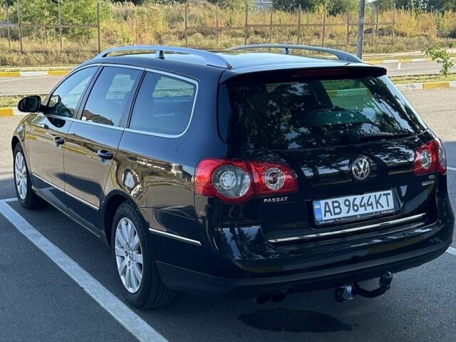Черный Фольксваген Пассат Вариант, объемом двигателя 2 л и пробегом 325 тыс. км за 7999 $, фото 4 на Automoto.ua