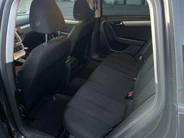 Фольксваген Пассат Варіант 2011 у Золотоноше на Automoto.ua Чорний Фольксваген Пассат Варіант, об'ємом двигуна 1.4 л та пробігом 193 тис. км за 7200 $, фото 10 на Automoto.ua