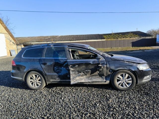 Черный Фольксваген Пассат Вариант, объемом двигателя 2 л и пробегом 320 тыс. км за 5800 $, фото 4 на Automoto.ua