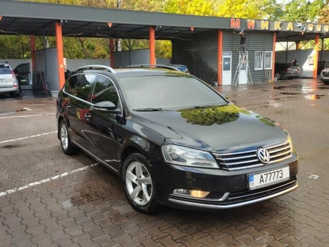 Черный Фольксваген Пассат Вариант, объемом двигателя 2 л и пробегом 260 тыс. км за 10000 $, фото 2 на Automoto.ua