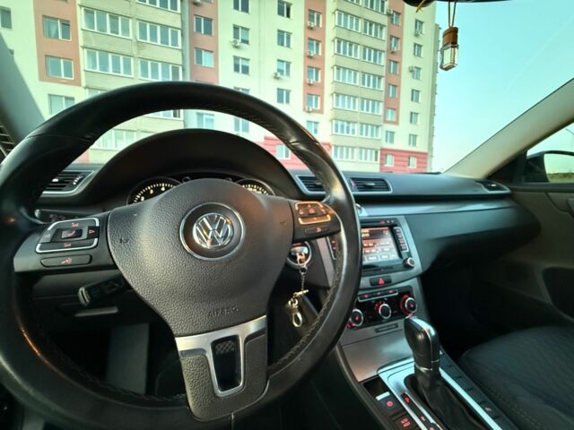 Черный Фольксваген Пассат Вариант, объемом двигателя 1.8 л и пробегом 240 тыс. км за 9499 $, фото 11 на Automoto.ua