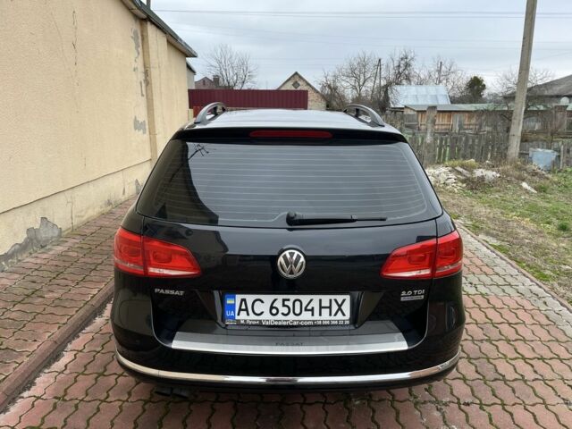 Черный Фольксваген Пассат Вариант, объемом двигателя 2 л и пробегом 258 тыс. км за 10000 $, фото 3 на Automoto.ua
