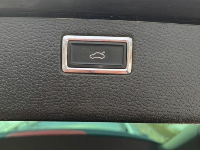 Черный Фольксваген Пассат Вариант, объемом двигателя 2 л и пробегом 356 тыс. км за 10200 $, фото 4 на Automoto.ua