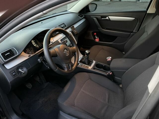 Фольксваген Пассат Варіант 2011 у Золотоноше на Automoto.ua Чорний Фольксваген Пассат Варіант, об'ємом двигуна 1.4 л та пробігом 193 тис. км за 7200 $, фото 5 на Automoto.ua