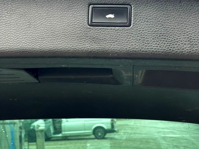 Чорний Фольксваген Пассат Варіант, об'ємом двигуна 2 л та пробігом 220 тис. км за 8300 $, фото 9 на Automoto.ua