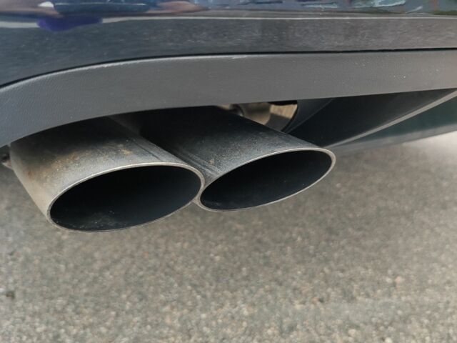 Черный Фольксваген Пассат Вариант, объемом двигателя 2 л и пробегом 274 тыс. км за 9699 $, фото 11 на Automoto.ua