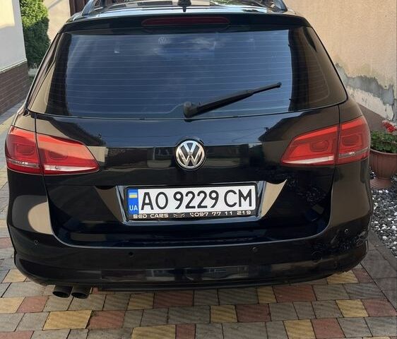 Чорний Фольксваген Пассат Варіант, об'ємом двигуна 2 л та пробігом 308 тис. км за 11000 $, фото 1 на Automoto.ua