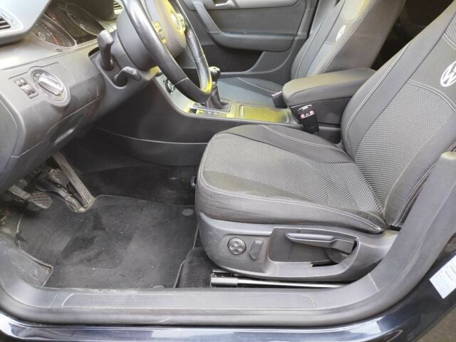 Фольксваген Пассат Вариант 2011 в Славянске на Automoto.ua Черный Фольксваген Пассат Вариант, объемом двигателя 2 л и пробегом 231 тыс. км за 9900 $, фото 6 на Automoto.ua