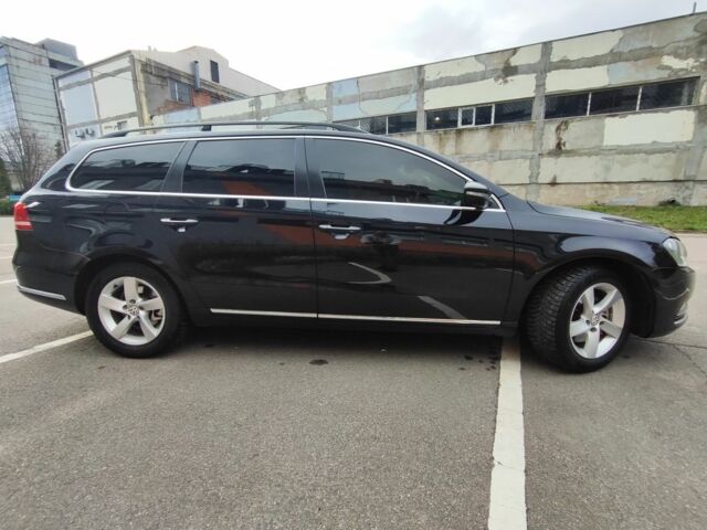 Черный Фольксваген Пассат Вариант, объемом двигателя 2 л и пробегом 274 тыс. км за 9699 $, фото 4 на Automoto.ua