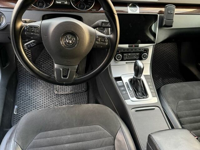 Черный Фольксваген Пассат Вариант, объемом двигателя 2 л и пробегом 330 тыс. км за 9500 $, фото 6 на Automoto.ua