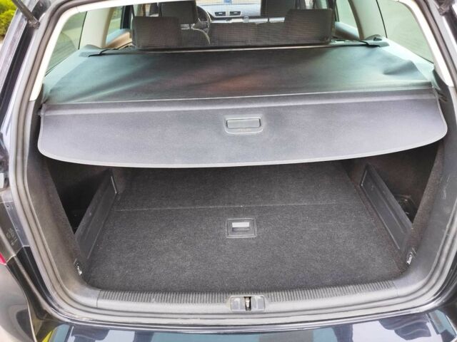 Фольксваген Пассат Вариант 2011 в Славянске на Automoto.ua Черный Фольксваген Пассат Вариант, объемом двигателя 2 л и пробегом 231 тыс. км за 9900 $, фото 11 на Automoto.ua