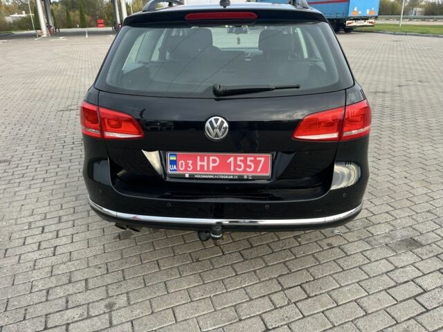 Черный Фольксваген Пассат Вариант, объемом двигателя 2 л и пробегом 350 тыс. км за 10700 $, фото 1 на Automoto.ua