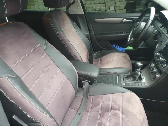 Черный Фольксваген Пассат Вариант, объемом двигателя 2 л и пробегом 388 тыс. км за 252 $, фото 5 на Automoto.ua