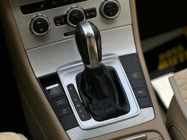 Чорний Фольксваген Пассат Варіант, об'ємом двигуна 2 л та пробігом 345 тис. км за 10700 $, фото 17 на Automoto.ua